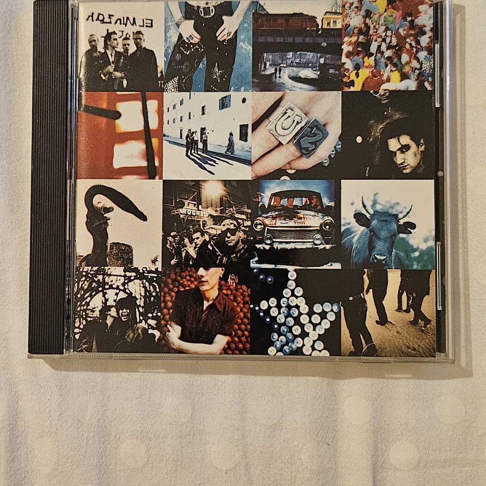 U2 CD ACHTUNG BABY.    #046